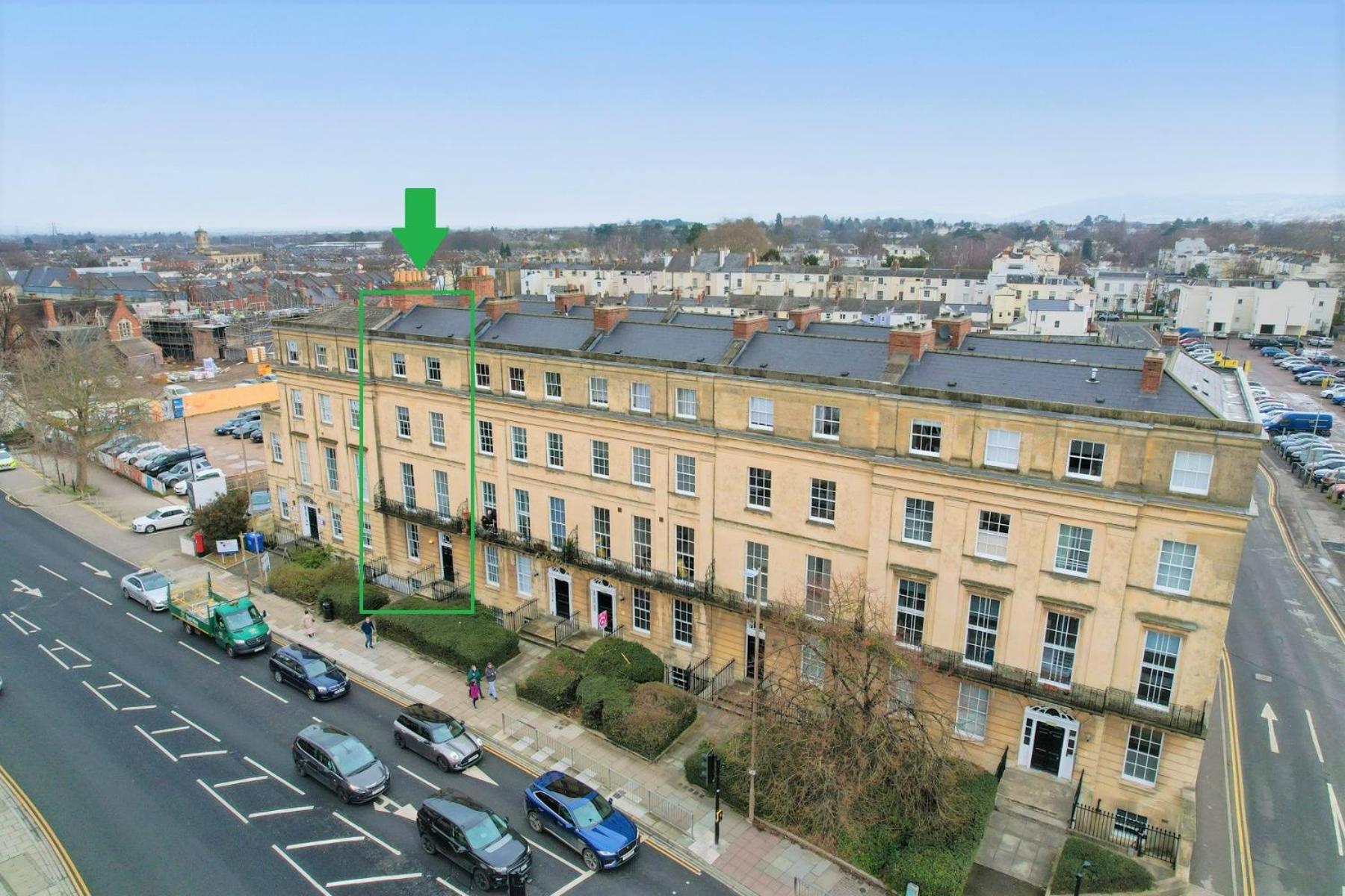 Margaret'S Loft By Fortuna Property Cheltenham Exterior photo